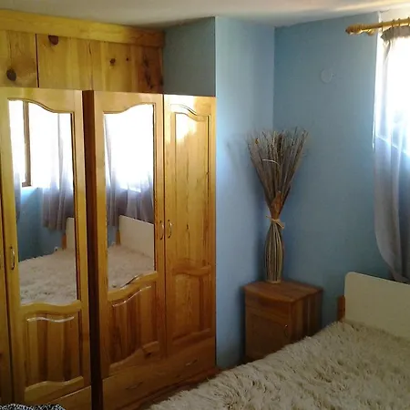 Sharkov Dolen (Blagoevgrad)