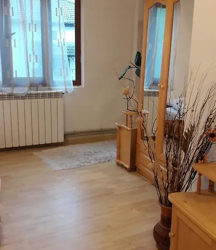 Sharkov Gasthuis Dolen (Blagoevgrad)